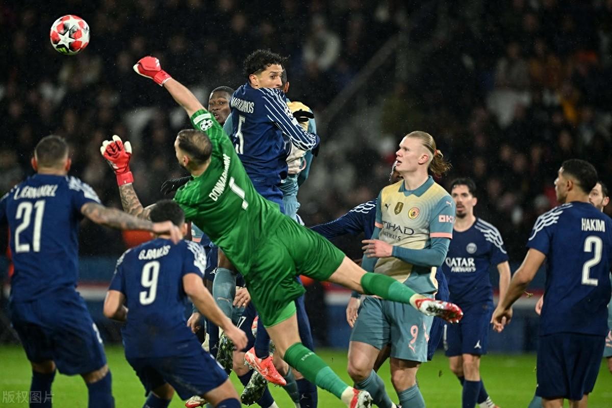 曼城再度击败对手，连续战胜晋级