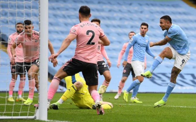 曼联轻取拜仁，费兰·托雷斯关键制胜