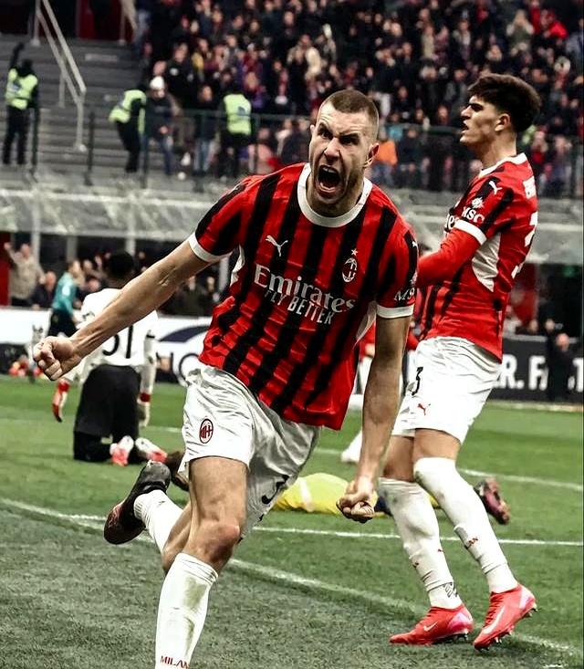 AC米兰球员成功康复，将重返比赛阵容的简单介绍